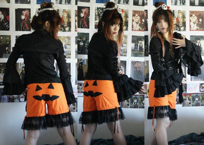 STEAMPUNK GOTH BLOOMERS FROM GLOOMTH: CUTE HALLOWEEN LACE PETTICOAT PANTS. Lolita skirt or sexy Goth dress, Victorian undergarments, frilly lace Lolita underwear