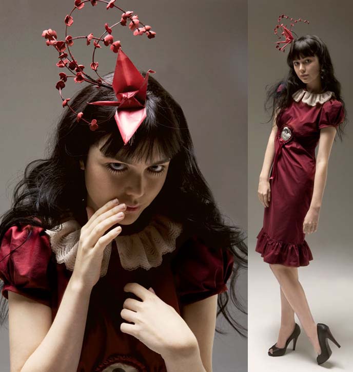 Free Gothic Lolita dress, win contest, goth victorian Goose girl gown from Akina, Cute Yummy Time reviews, book blogs synopsis, cute yummy time amazon customers review, summary of cute bento cookbook, best charaben books Japanese kawaii bentos.