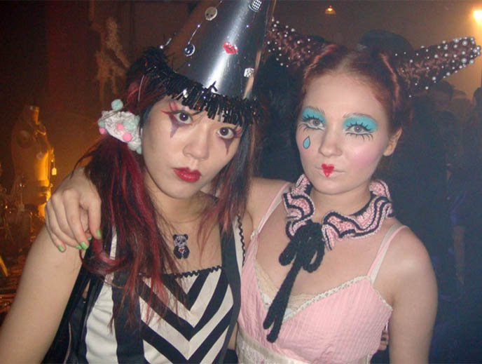 Doe Deere or Xenia Voratova of Lime Crime Makeup and La Carmina at Dances of Vice, creative teardrop makeup how to tutorials, hair cone braids, NYC New York steampunk victorian party, Edward Gorey Halloween ball, Shien Lee, best Gothic fashion parties in Brooklyn USA, wild cool retro 1920s flapper dresses and costumes, top hats