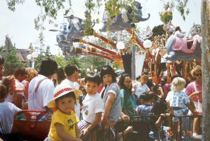 foreverland at disney land amusement park, dumbo ride, flying elephants at disneyland, old photo of kids children at disneyland los angeles california, GOTH BATS DAY AT DISNEYLAND! TIPS FOR SURVIVING ANAHEIM THEME PARK: BEST TIMES TO VISIT DISNEY, DISCOUNT PASSES.