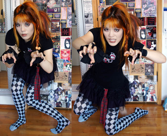 teenage wolfpack, werewolves haunt high schools, san antonio texas, TWILIGHT MAKEUP TUTORIAL: VAMPIRE & WEREWOLF MAKEUP TECHNIQUES. HOW TO: BLOODY DRIPPING LIPS, VAMPIRE EYES. ECLIPSE, NEW MOON FILM. diamond print tights, pierrot costume, fox tail fashion