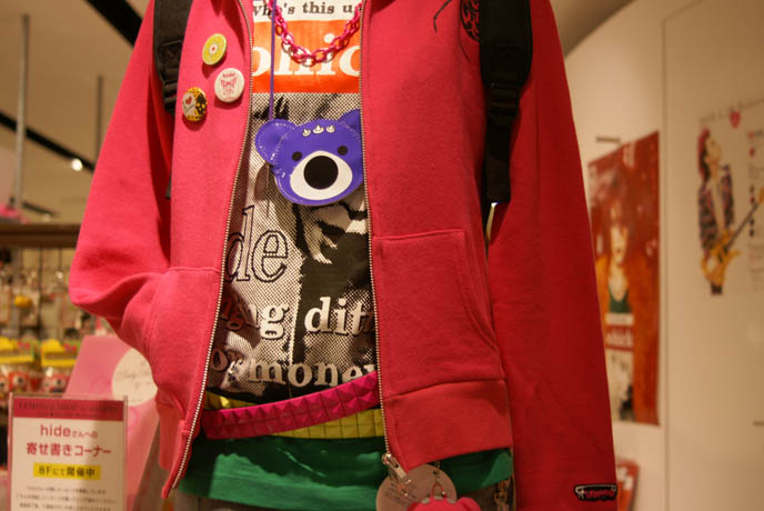 X JAPAN NORTH AMERICAN TOUR ANNOUNCED. HIDE IS ALIVE: MEMORIAL MERCHANDISE AT MARUI ONE SHINJUKU, HIDE'S LEMONED SHOP IN TOKYO. buy hide tshirts and cds, X Japan north american tour, press conference announcement, concert tour dates 2010, visual kei jrock band coming to america, canada, new world tour xjapan