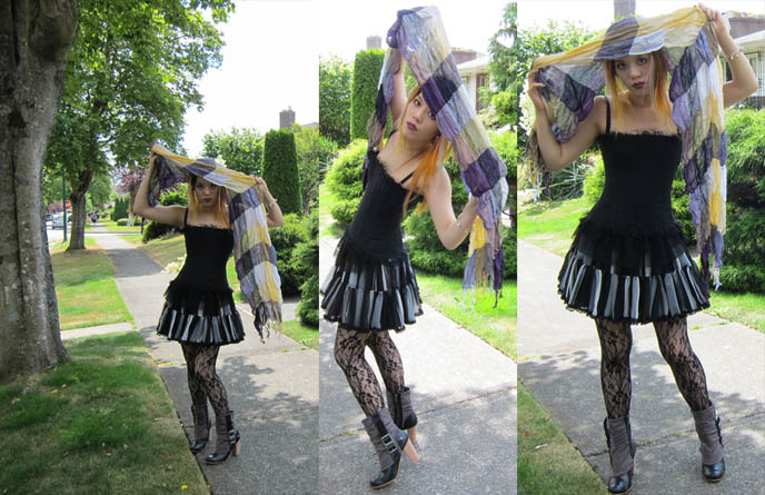 Goth girls in hot weather blog, top style bloggers, most influential style blogs, black veil brides, japanese street style website, goths in hot weather, tokyo fashion, fashion jobs in japan, J-FASHION OUTFIT POST: CHURCH VEIL SCARF, GOTHIC VICTORIAN DOLL DRESS, DOLCE & GABBANNA CORSET, silver zebra ring, cool japan gyaru kawaii nail art, false eyelashes goth