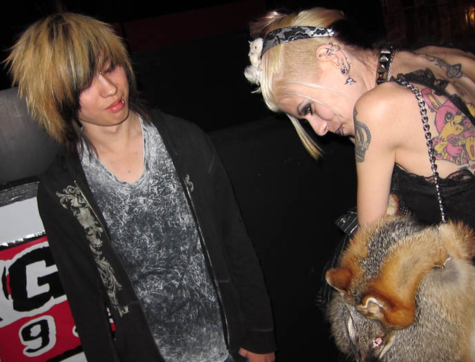 jrock downloads, visual kei mp3s, D'ESPAIRSRAY CONCERT REVIEW & LIVE PHOTOS! TICKETS FOR JROCK VISUAL KEI CONCERTS IN USA, AMERICA. ヴィジュアル系 visual bands japan fashion, mp3, downloads, despairs ray, despairsray performance, human-clad monsters world tour, Japanese or Visual Kei Style Goth Girl