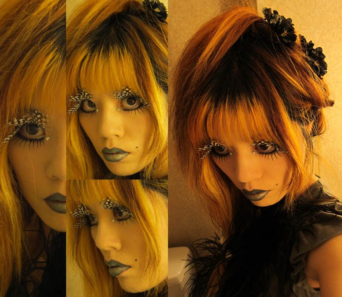 GOTH FEATHER EYELASHES, STEAMPUNK LIP SERVICE SKIRT, GREEN LIPSTICK, FEATHERED BOA. D'ESPAIRSRAY VISUAL KEI CONCERT OUTFIT. dramatic false eyelashes gothic cyber, how to put on fake lashes, japanese goth fashion, harajuku style, inspiration makeup photos