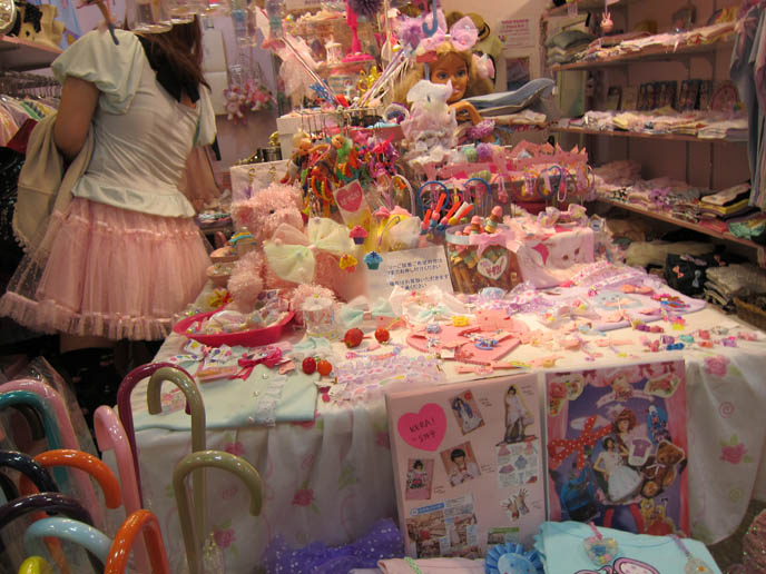 nile perch, fairy kei, spank, 1980s retro japan clothes, tavuchi, SWEET LOLITA SHOPPING IN TOKYO, JAPAN. LAFORET HARAJUKU: ANGELIC PRETTY, PUTUMAYO, NILE PERCH, ATELIER PIERROT. WOMEN'S CLOTHES, HAIR ACCESSORIES. cute kawaii elegant GOTHIC LOLITA CLOTHING FOR SALE, LAFORET HARAJUKU DEPARTMENT STORE. PUNK ALTERNATIVE BOUTIQUES, TOKYO CLOTHING STORES. gosurori, gothloli egl, shopping guide tokyo, japanese tokyo alternative punk clothes, women's designer brand clothing, department stores japanese labels