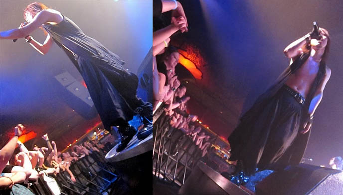 jrock downloads, visual kei mp3s, D'ESPAIRSRAY CONCERT REVIEW & LIVE PHOTOS! TICKETS FOR JROCK VISUAL KEI CONCERTS IN USA, AMERICA. ヴィジュアル系 visual bands japan fashion, mp3, downloads, despairs ray, despairsray performance, human-clad monsters world tour, Japanese or Visual Kei Style Goth Girl