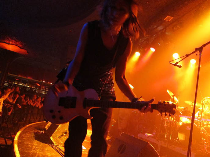 D'ESPAIRSRAY CONCERT REVIEW & LIVE PHOTOS! TICKETS FOR JROCK VISUAL KEI CONCERTS IN USA, AMERICA. ヴィジュアル系 visual bands japan fashion, jrock downloads, visual kei mp3s, free japanese rock songs mp3, downloads, despairs ray, despairsray performance, human-clad monsters world tour, Japanese or Visual Kei Style Goth Girl