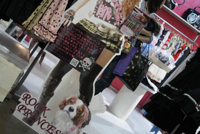 OSAKA LOLITA SHOPPING: GOTHIC SWEET LOLITA DRESSES & JAPAN MENS PUNK ROCK CLOTHING. JAPANESE STREETWEAR STORES. BODYLINE, SWEET & GOTHIC LOLITA DRESSES, JSK, BUY CUTE JAPANESE GIRLS ACCESSORIES & CLOTHING. cheap discount lolita clothes, DANGEROUS NUDE, SEX POT REVENGE MENS & WOMEN'S CLOTHING OSAKA. Kansai umeda SHOPPING DISTRICT: SHINSAIBASHI GOTHIC LOLITA JAPANESE PUNK SHOPS, BEST CLOTHING BOUTIQUES, FASHION GUIDE. JAPANESE young girls CLOTHING FASHION BRANDS, STYLISH STREETWEAR IN SHINJUKU TOKYO. goth alternative stores, punk clothing, listen flavor, peace now, womenswear japan, teen lolitas, wholesale kawaii jewelry, asia fashion retailers, online shops