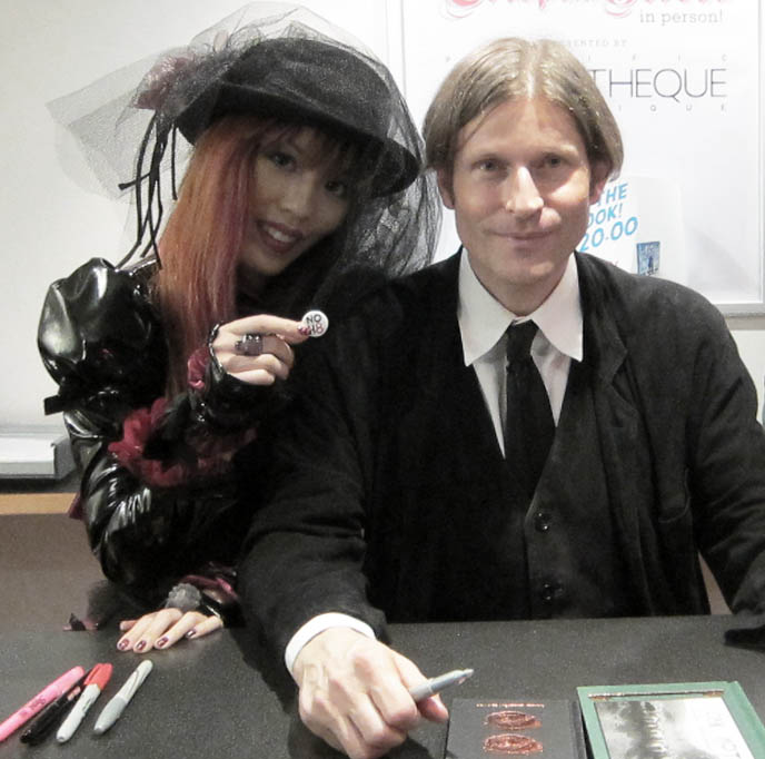 big japanese eyes makeup, PINK LEOPARD PRINT NAIL ART, RED BLACK, how to do leopard nails, nail polish inspiration, CRISPIN HELLION GLOVER: FILM SCREENING & BOOK SIGNING TOUR. LIP SERVICE NOCTURNAL RENDEZVOUS, CYBERGOTH JACKET & MINI-SKIRT. weird films, INTERVIEW WITH CRISPIN GLOVER: ACTOR, DIRECTOR. TOUR DATES: WHAT IS IT, IT IS FINE, EVERYTHING IS FINE, BIG SLIDE SHOW, knave of hearts in alice in wonderland, friday the 13th part 4, creepy actor, goth eccentric character, thin man charlie's angels, back to the future, crispin hellion glover, willard, tickets for screenings USA, tour dates alternative film festival