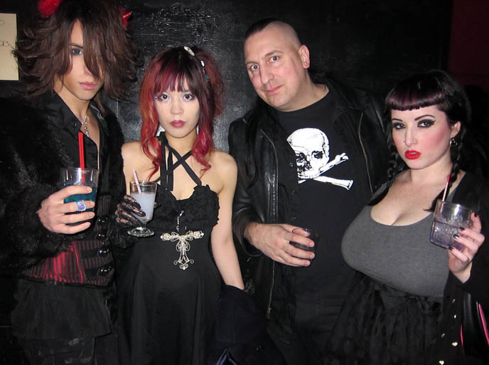 LA GOTH PARTIES: BAR SINISTER HOLLYWOOD, NEW YEAR'S DAY EVENT. BEST JAPANESE PARTY HOSTS EVER. セバスティアーノ セラフィニー luca student nihonjin no shiranai nihongo日本人の知らない日本語 gothic industrial nightlife los angeles, california industrial music bands, concerts