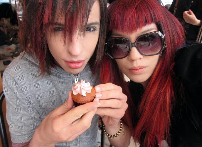 doe deere, lime crime, mark, lime crime makeup, lipsticks, blogazine, xenia voratova, doedeere makeup tutorials, TONI & GUY ACADEMY: RED DYED HAIR WITH V-SHAPED BANGS, VISUAL KEI JROCK SPIKY STREAKED HAIRSTYLE FOR JAPAN. TONI&GUY salon, hairdressing school, hair styling lessons, how to dye hair red, bright colors, neon hair inspiration photos, alternative goth punk hair, j-rocker hairstyles, beauty,  UK based hairdressing company, skelanimals, soho hearts jewelry, lip service coat